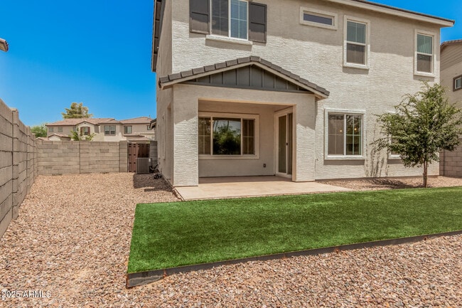 Building Photo - 6521 N 15th Dr