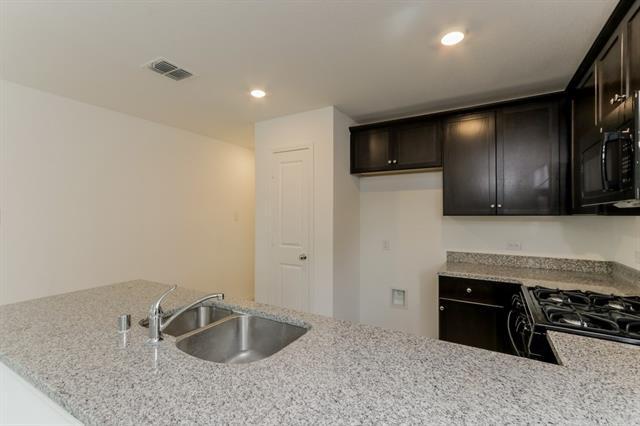 Building Photo - 3712 Haydon Hl Rd