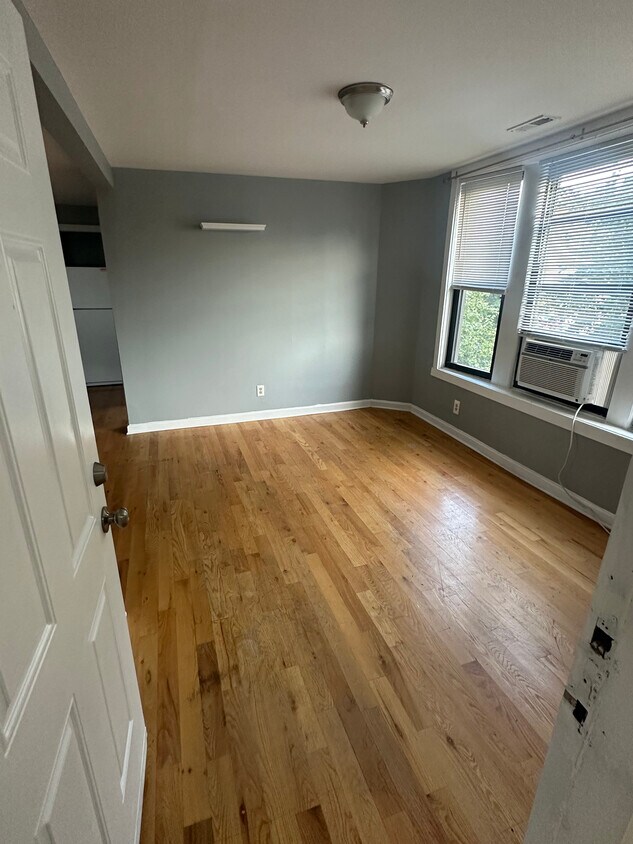 2606 W Le Moyne St Unit 3, Chicago, IL 60622 Condo for Rent in