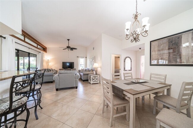 Foto del edificio - 16665 Coriander Ln