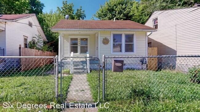 Building Photo - 3 br, 1 bath House - 3234 W Jefferson St