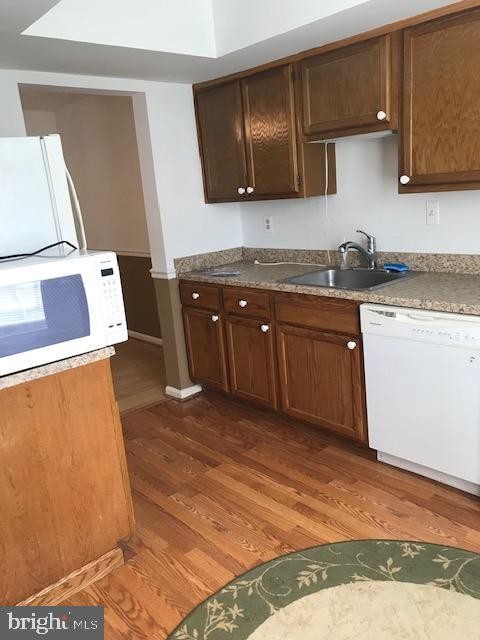 Foto del edificio - 2868 Bowes Ln