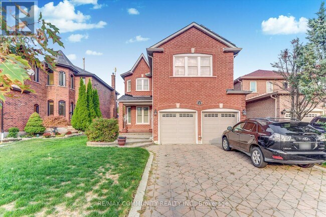 Building Photo - 35 Hartrick Pl