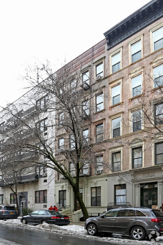 Primary Photo - 208 W 82nd St