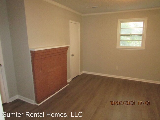Building Photo - 2 br, 1 bath House - 410 Dingle St
