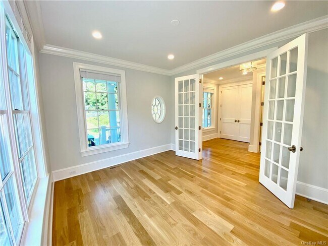 Building Photo - 55 Indian Harbor Dr