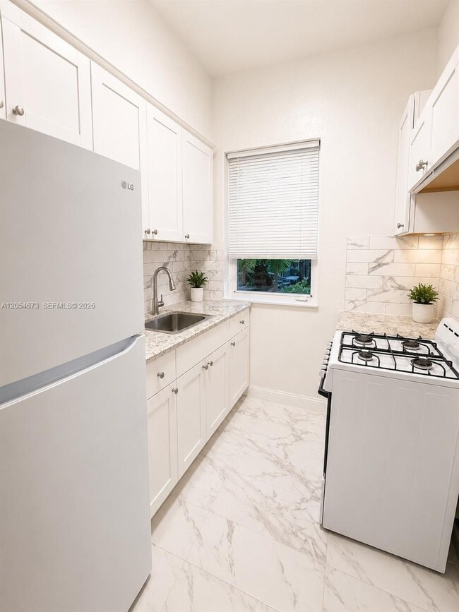 Foto del edificio - 322 25th St