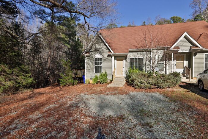 Primary Photo - Cute Duplex unit on Old NC10 in Hillsborough