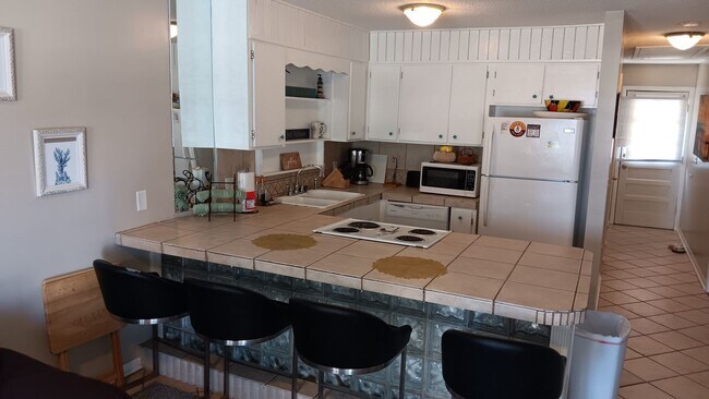 Foto del edificio - Pet Friendly Winter Rental - Furnished 2 B...