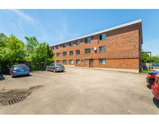 Building Photo - 21 Murdock Dr