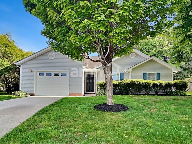 Building Photo - 4020 Landerwood Dr