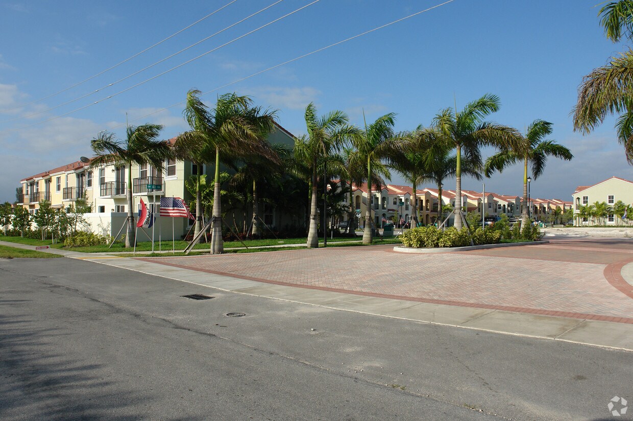 Sorrento Apartments in Miami, FL