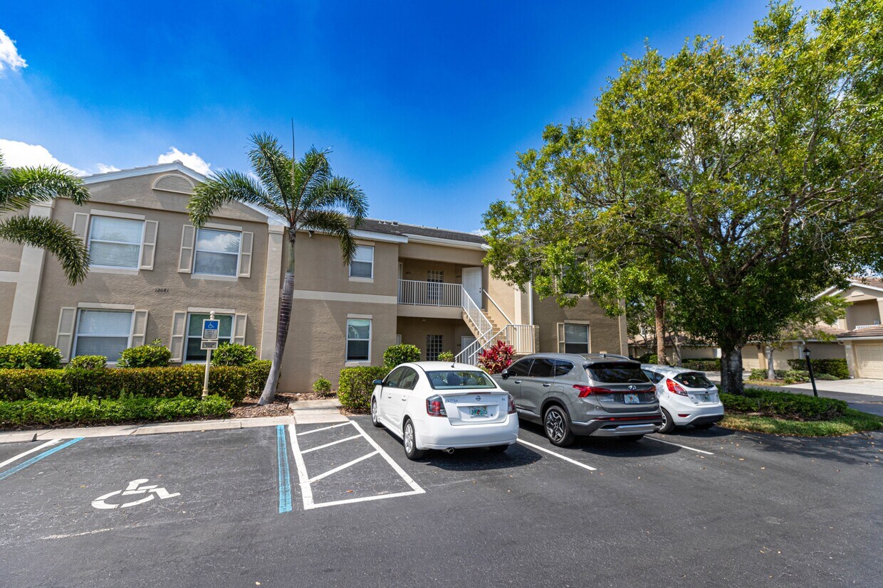 Primary Photo - 12081 Summergate Cir