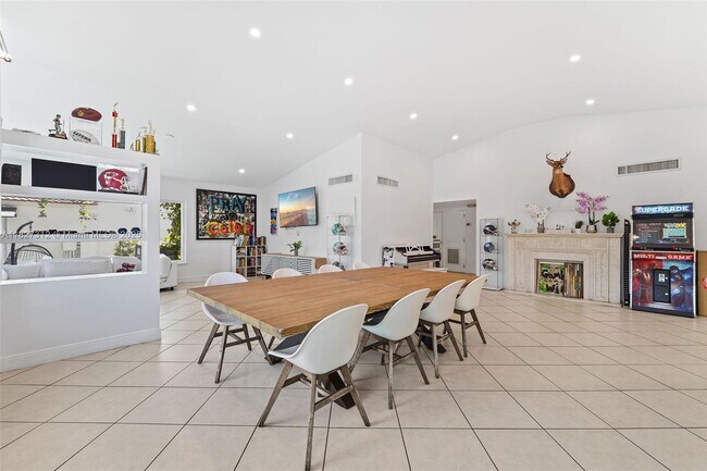 Foto del edificio - 3758 Prairie Ave