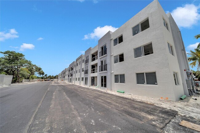 Foto del edificio - 14752 NE 6th Ave