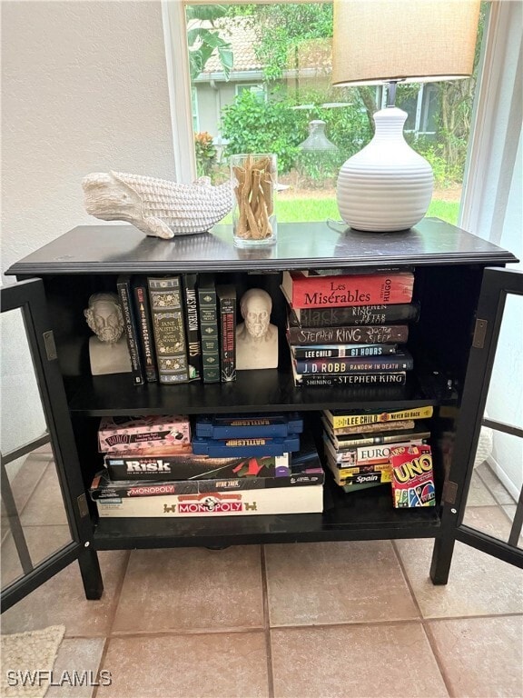 Building Photo - 337 Emerald Bay Cir