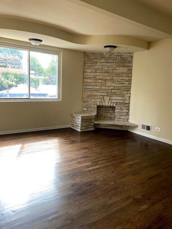 Sala de estar - 1415 W Devon Ave