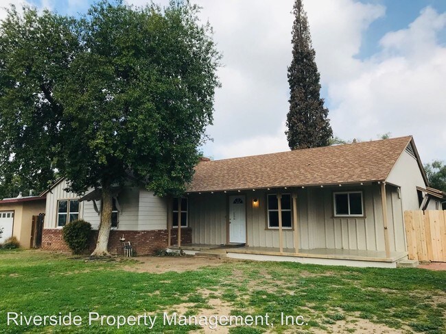 Building Photo - 4 br, 2 bath House - 1953 Prince Albert Dr