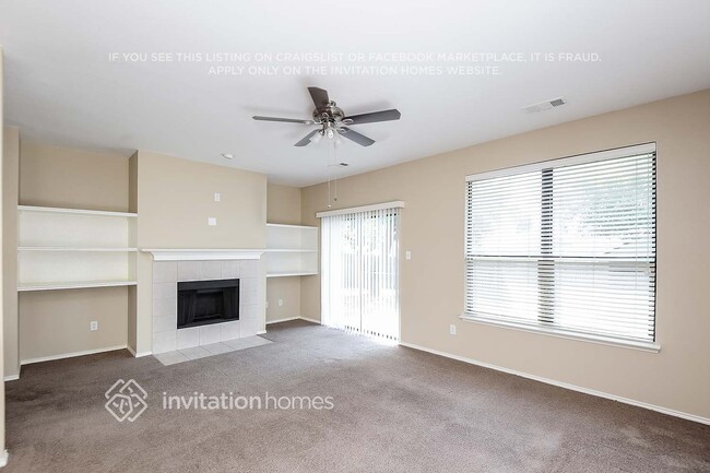 Building Photo - 5020 Raymond Dr