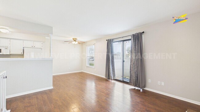Foto del edificio - 1717 S Cypress St