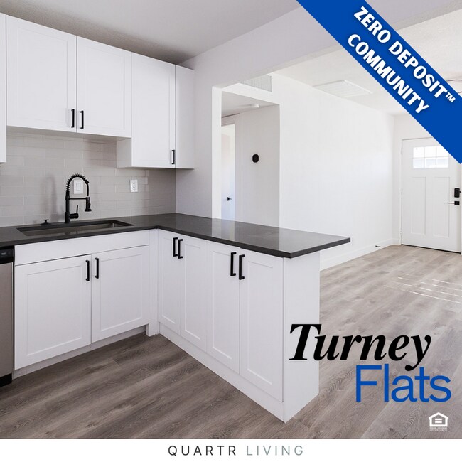 Foto del edificio - Boutique Living Meets Private Backyards and a Lush, Landscaped Courtyard Oasis at Turney Flats