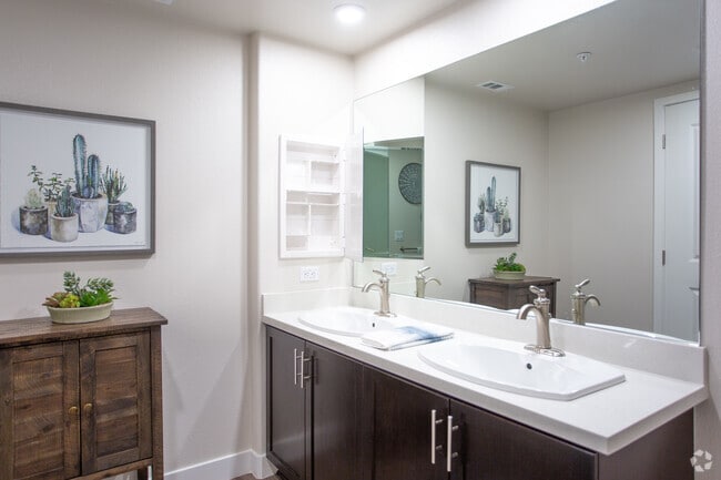 1BR, 1BA-790 SF - Portside Ventura Harbor