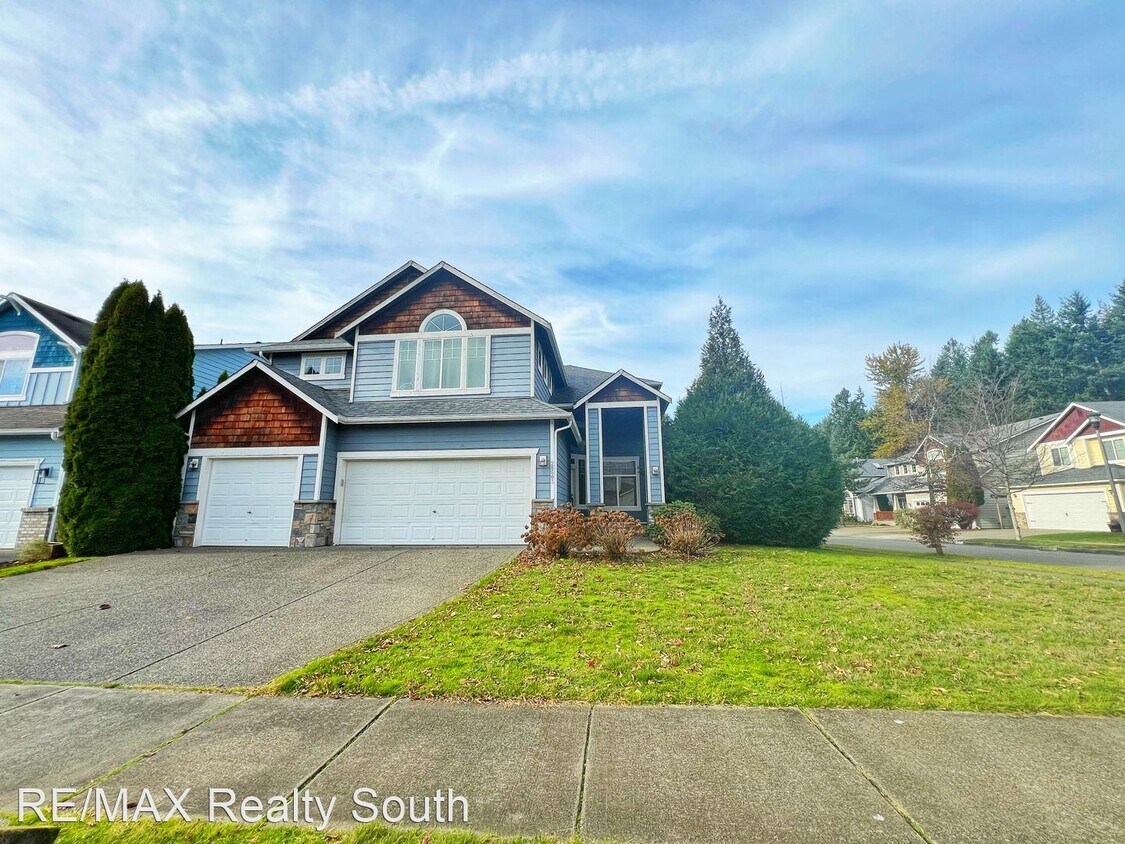 Primary Photo - 5 br, 2.5 bath House - 28603 225th Ave SE