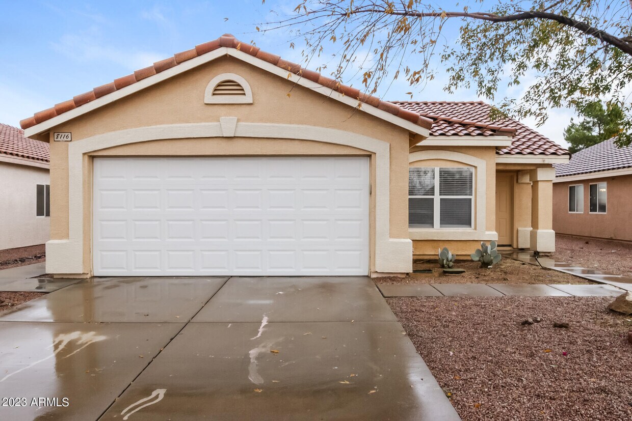 Foto principal - 8116 E Onza Ave