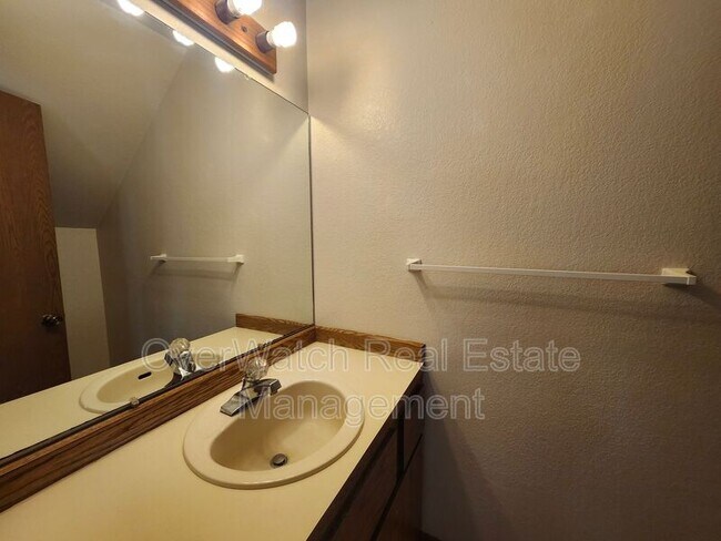 Foto del edificio - 167 Michael Ct