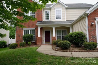 Building Photo - 14813 Provence Ln