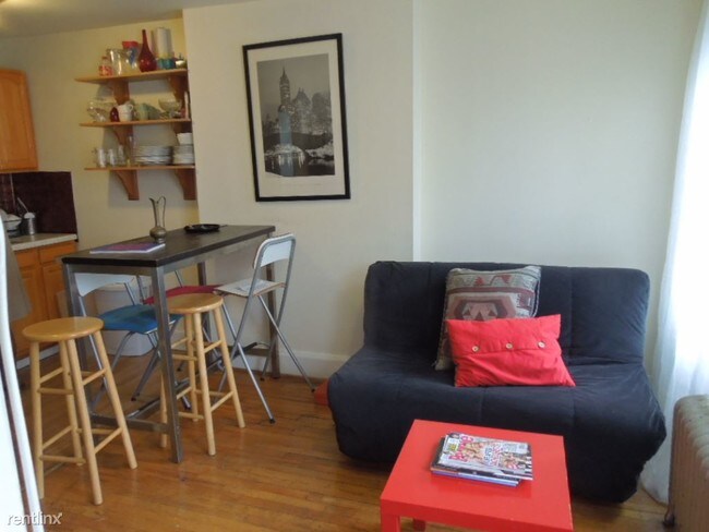 Building Photo - 108 Macon St