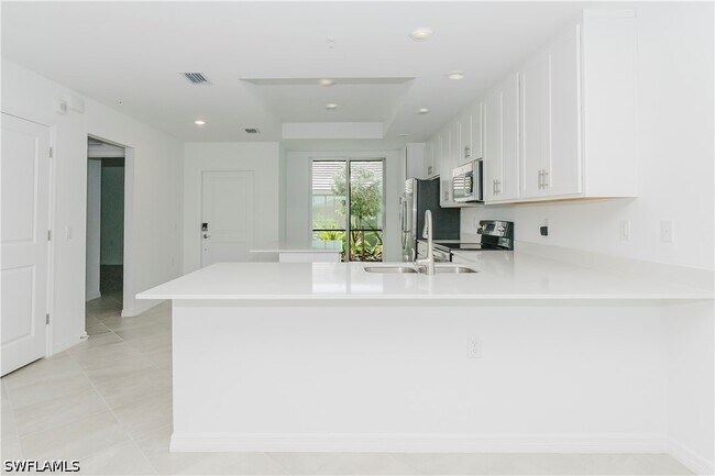 Foto del edificio - 5478 Double Eagle Cir