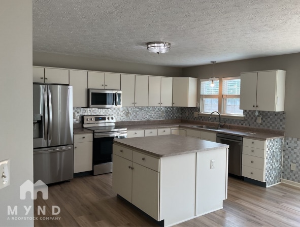 Foto del edificio - 11629 Lone Pine Cir