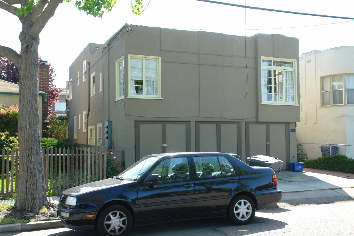Primary Photo - 2345 West St