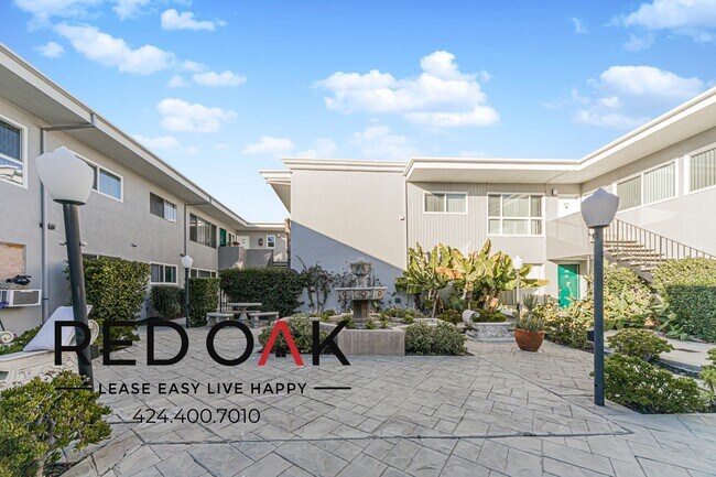 Foto del edificio - 18545 Clark St