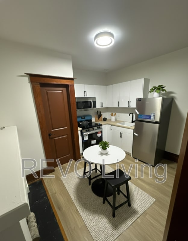 Photo du bâtiment - 7 Centre St