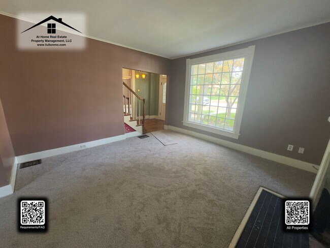 Building Photo - 206 East 9th Street, Fulton, MO 65251