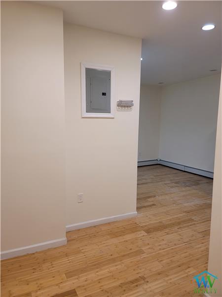 Foto del edificio - 146-18 Rockaway Blvd