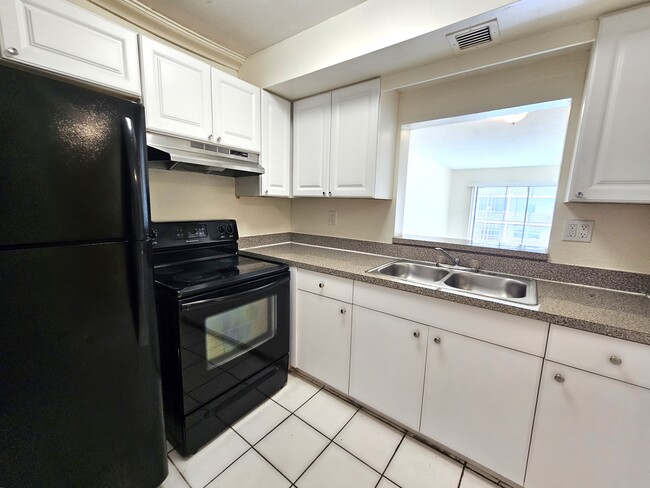 Photo - 3600 NW 21st St Townhome