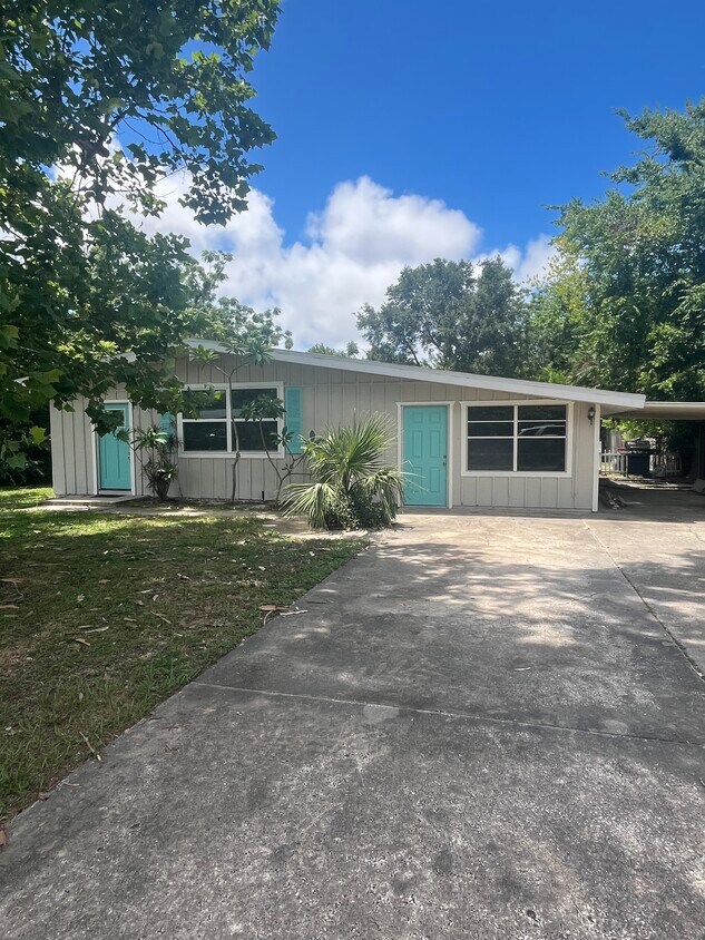 Foto principal - 717 Jane Ave