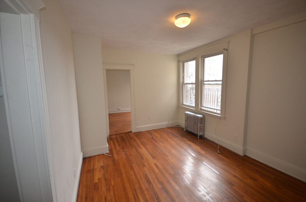 Foto principal - 1682 Commonwealth Ave