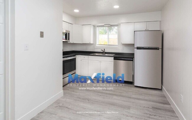 Foto del edificio - Brookside Lofts 2 BD 1 BA - Unit 17