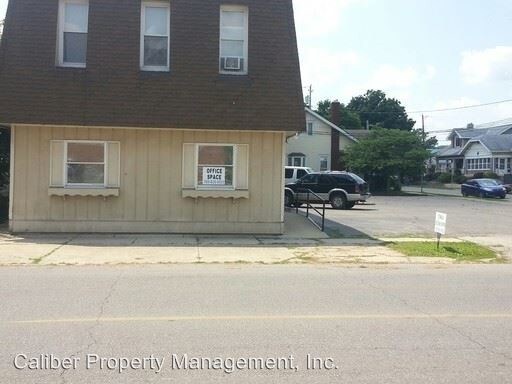 Primary Photo - 1619 N Grand Ave