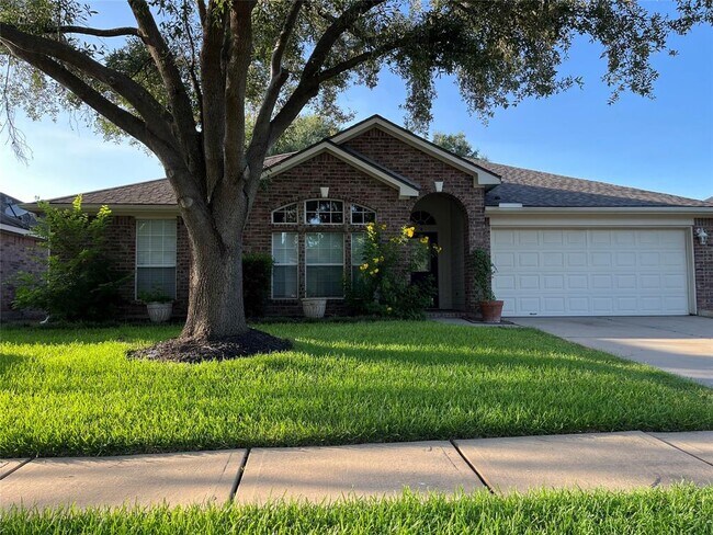 Foto del edificio - 19934 Upland Creek Dr