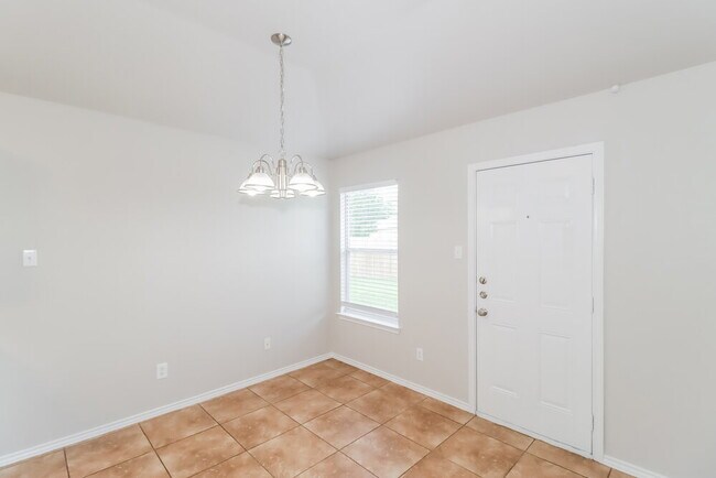 Foto del edificio - 102 Creek Ledge Dr