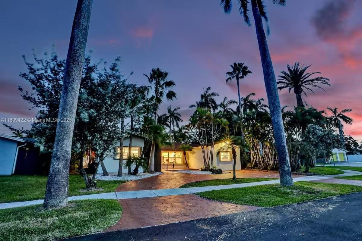 Foto principal - 1244 Garfield St
