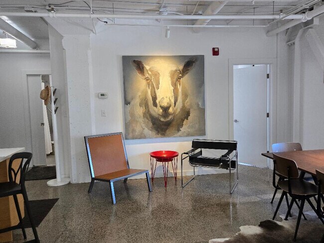 Foto del edificio - 790 Front St