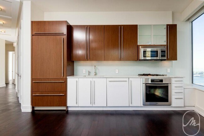 Building Photo - 2 bedroom in New York NY 10004