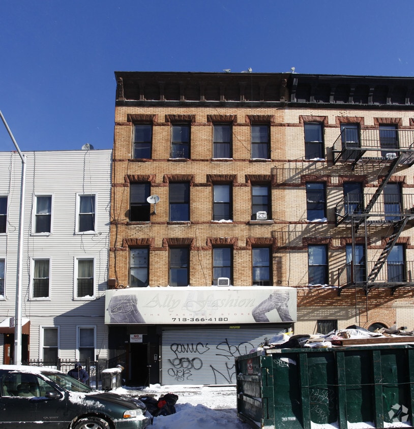 Building Photo - 291 Irving Ave
