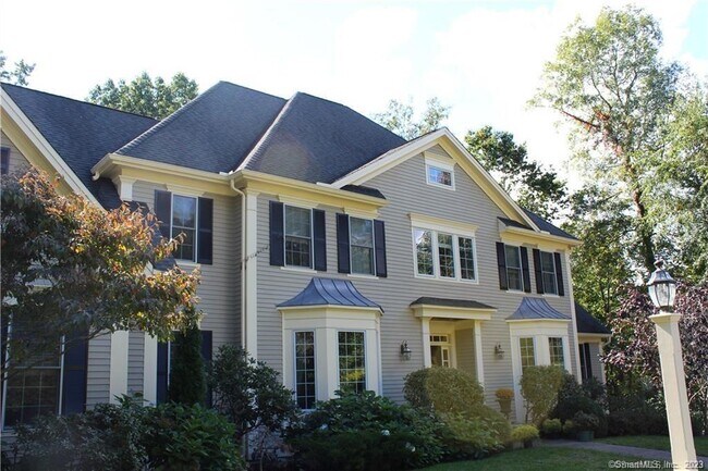Building Photo - 25 Westland Rd